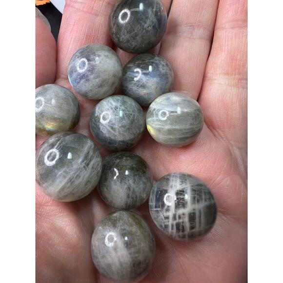 Labradorite marbles - Picture 3 of 11